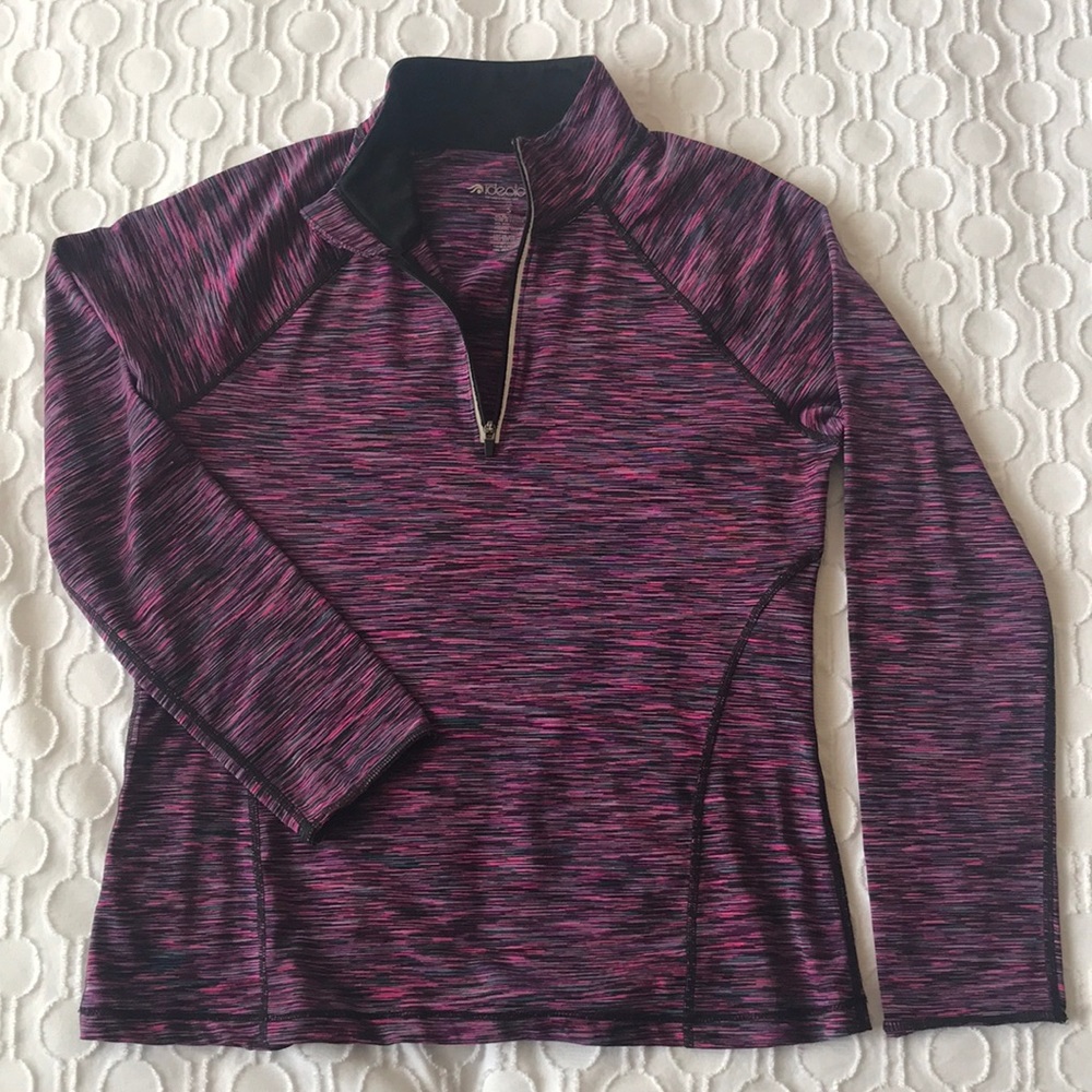 Athletic 1/4 zip size small